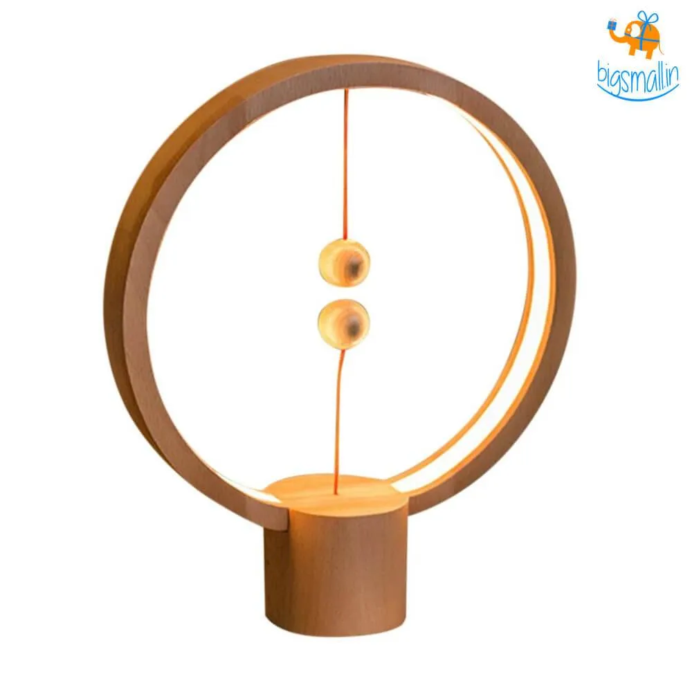 Wooden Magnetic Round Heng Lamp